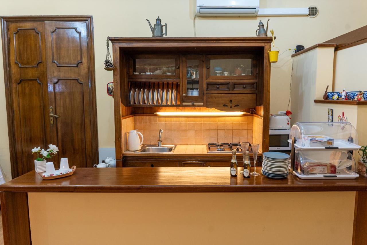 Monteoliveto Bed & Breakfast Naples Exterior photo